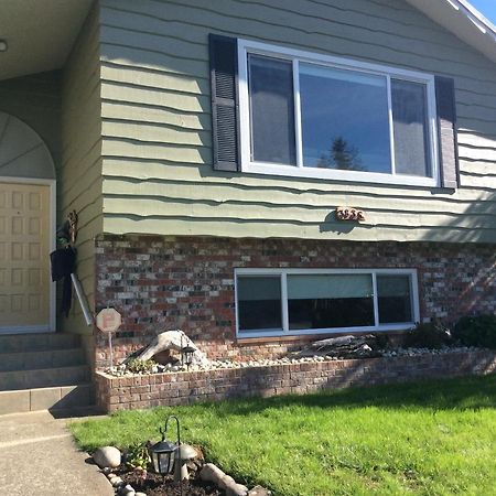 Berkie'S Bed & Breakfast Port Alberni Exterior foto